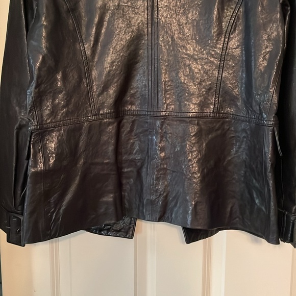 Michael Kors leather jacket. Size M , fits US6-8 - Picture 7 of 11